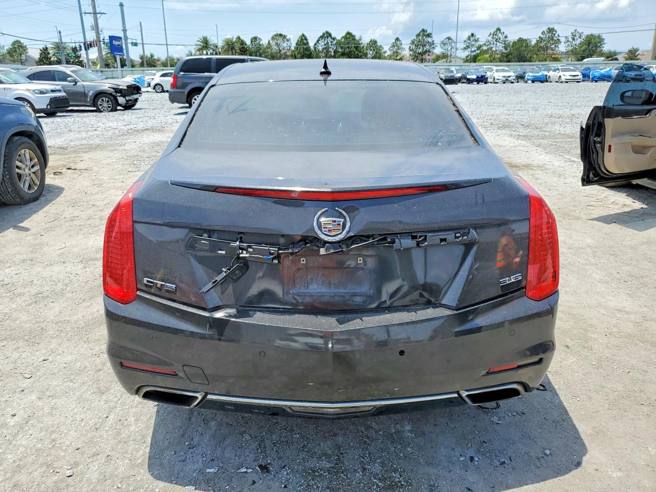 CADILLAC CTS 2014 — 7