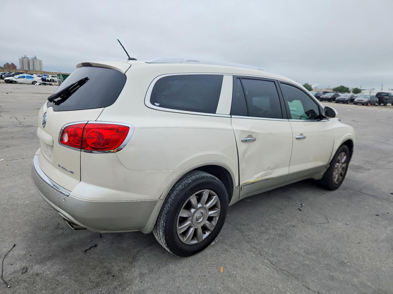 BUICK ENCLAVE 2012 — 4