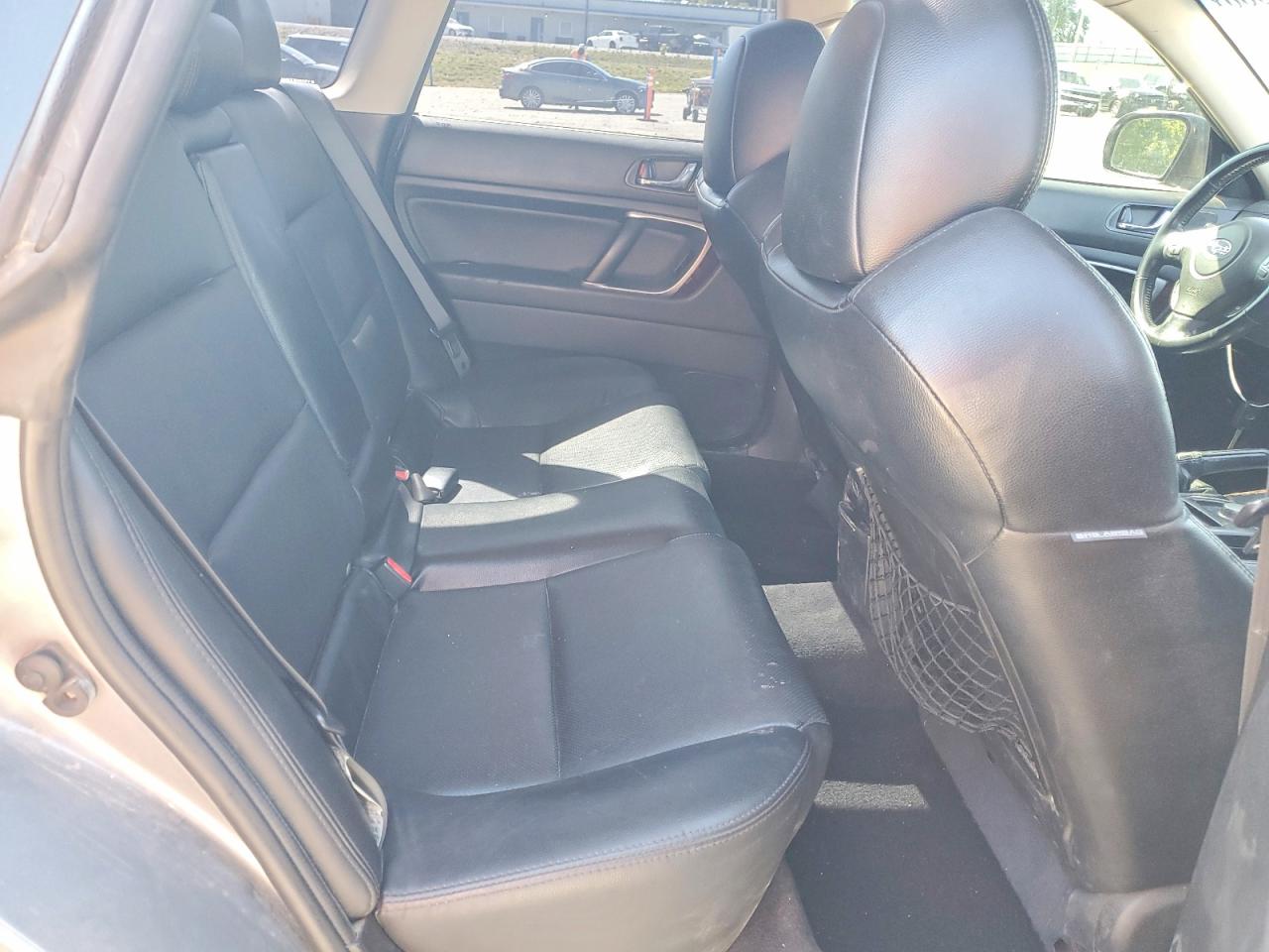 SUBARU OUTBACK 2008 — 11