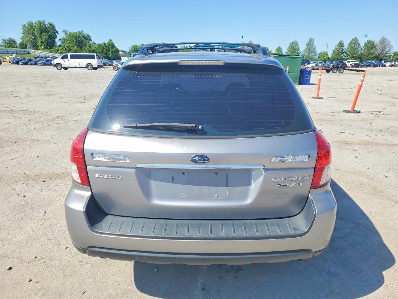 SUBARU OUTBACK 2008 — 7