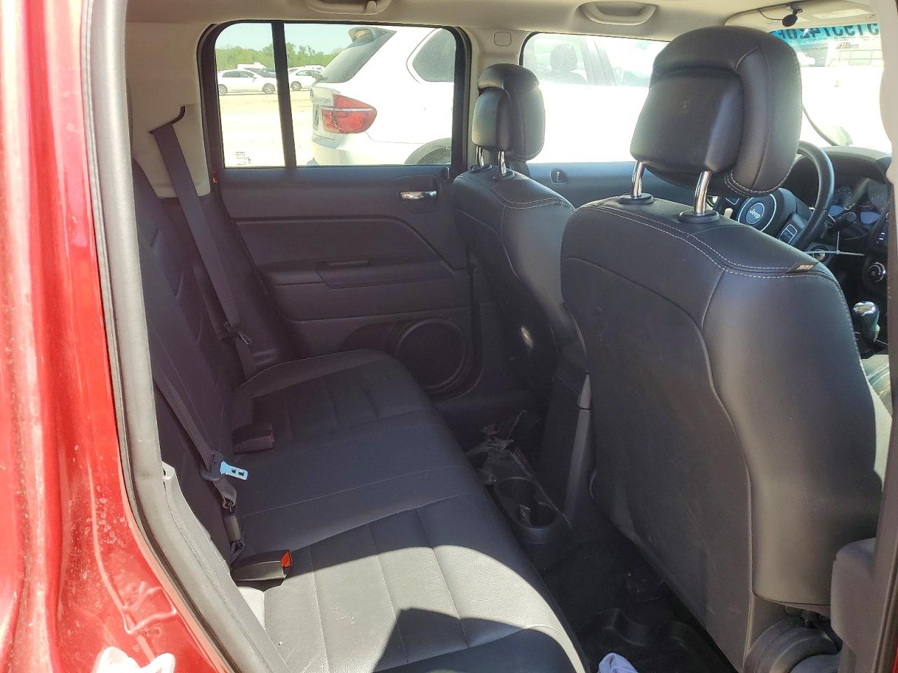 JEEP PATRIOT 2015 — 12