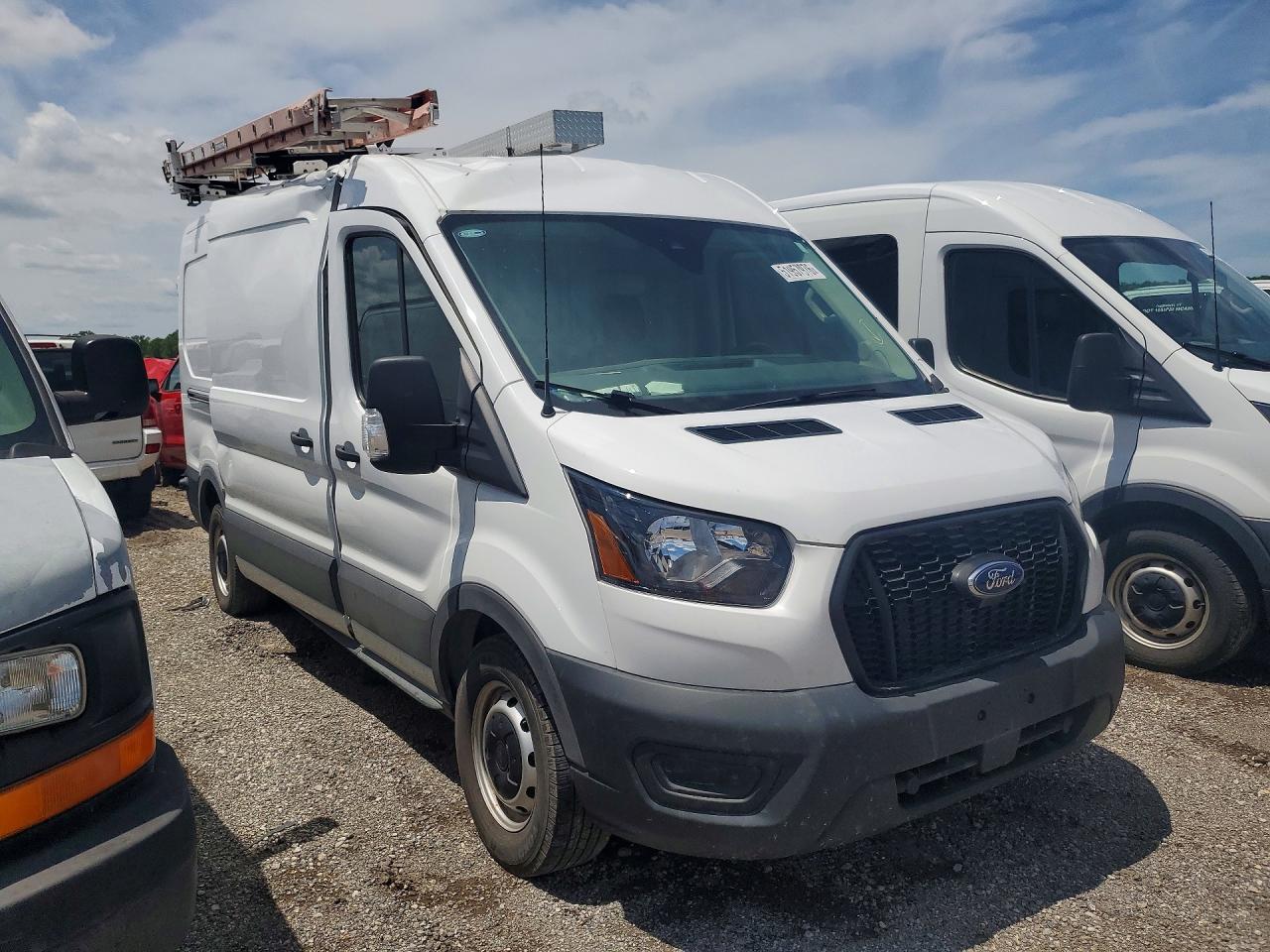FORD TRANSIT 2023 — 5