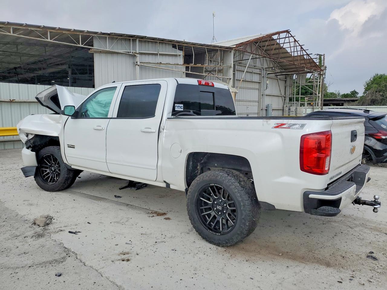 CHEVROLET SILVERADO 2017 — 3