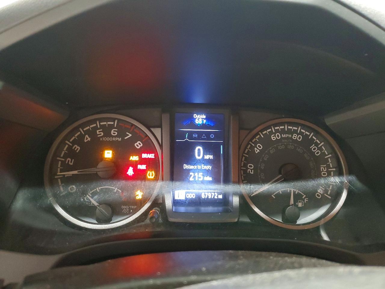 TOYOTA TACOMA 2021 — 10