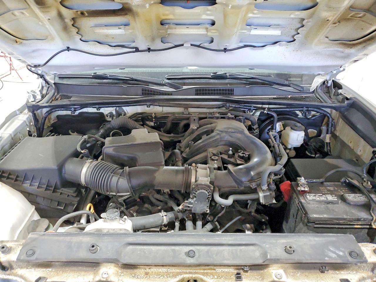 TOYOTA TACOMA 2021 — 12