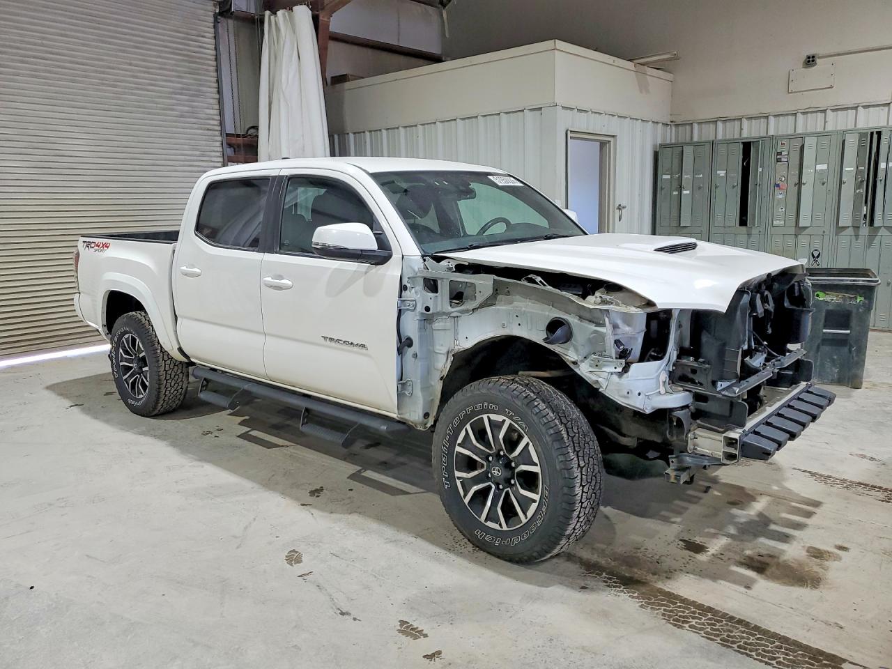 TOYOTA TACOMA 2021 — 5