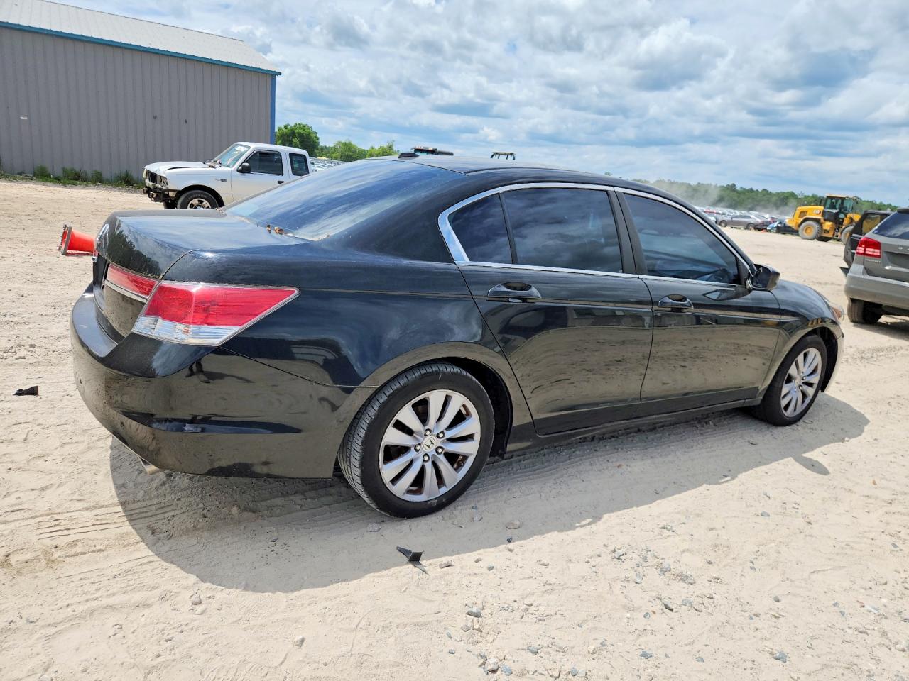 HONDA ACCORD 2011 — 4