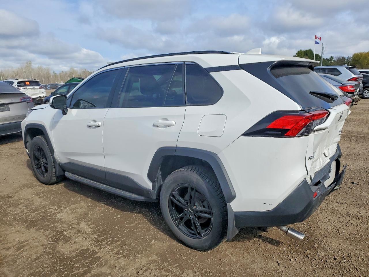 TOYOTA RAV4 2021 — 3