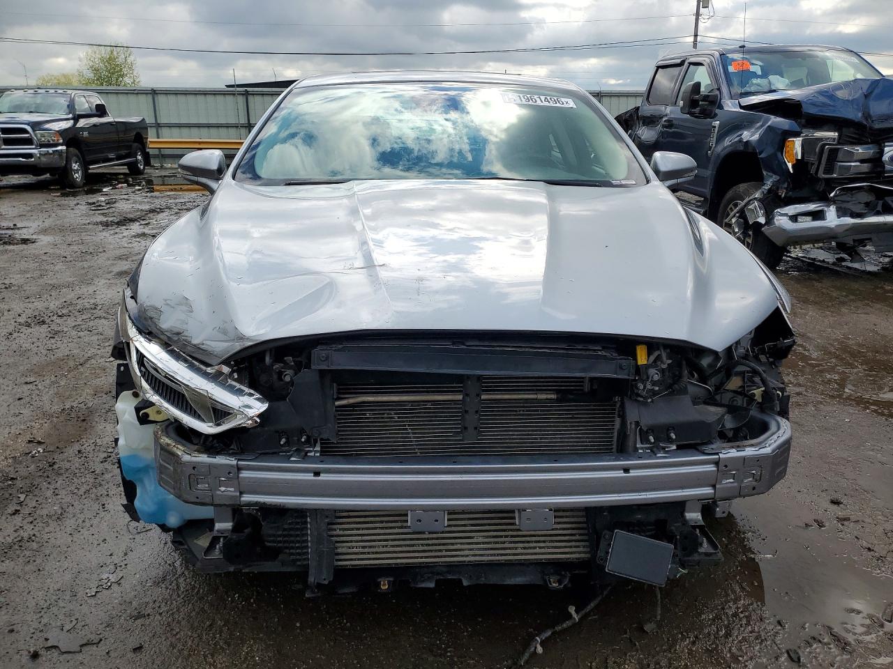 FORD FUSION 2020 — 6