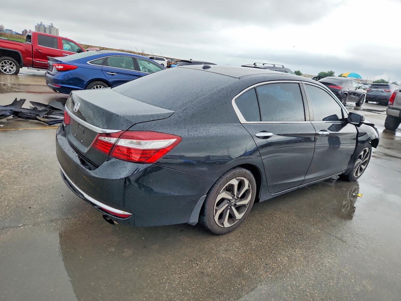 HONDA ACCORD 2016 — 4