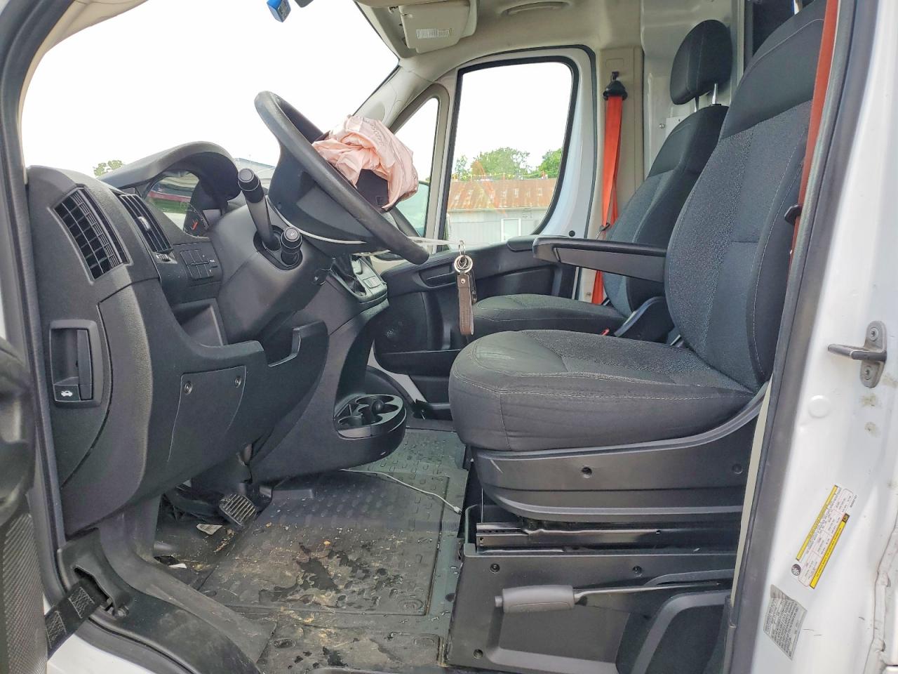 RAM PROMASTER 3500 2021 — 8