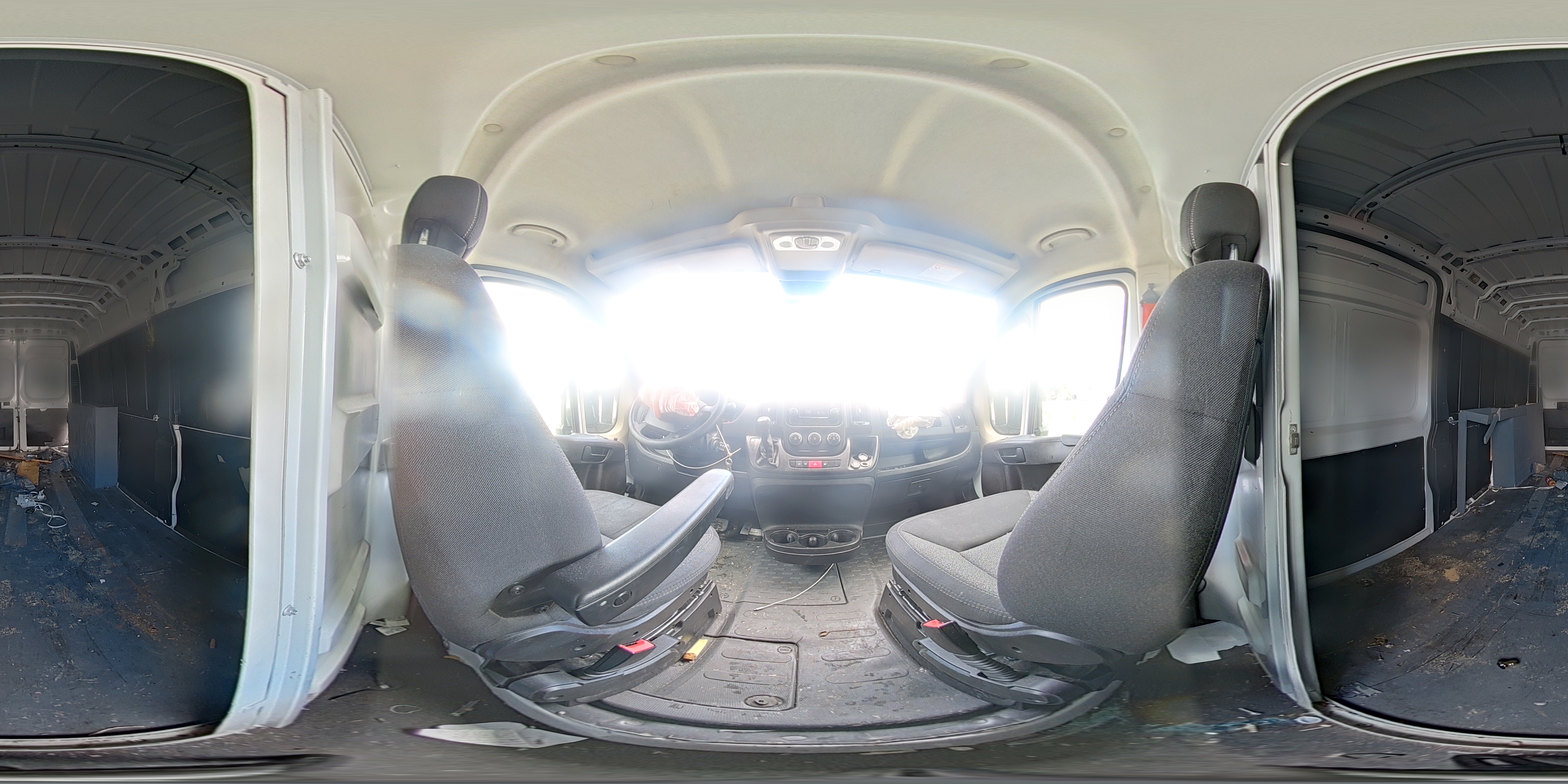 RAM PROMASTER 3500 2021 — 14