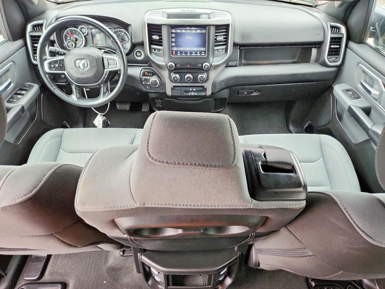 RAM 1500 2021 — 9