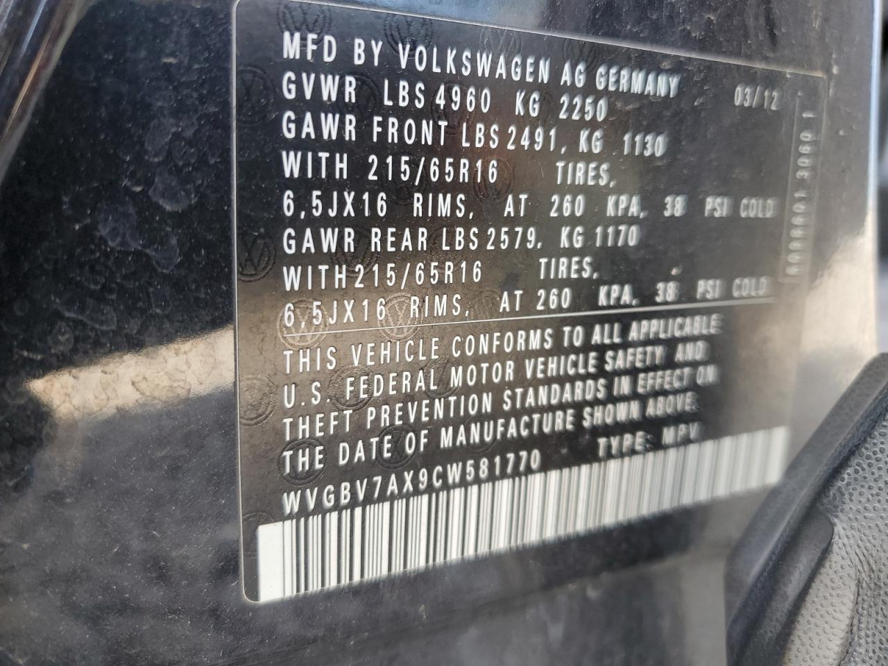 VOLKSWAGEN TIGUAN 2012 — 13