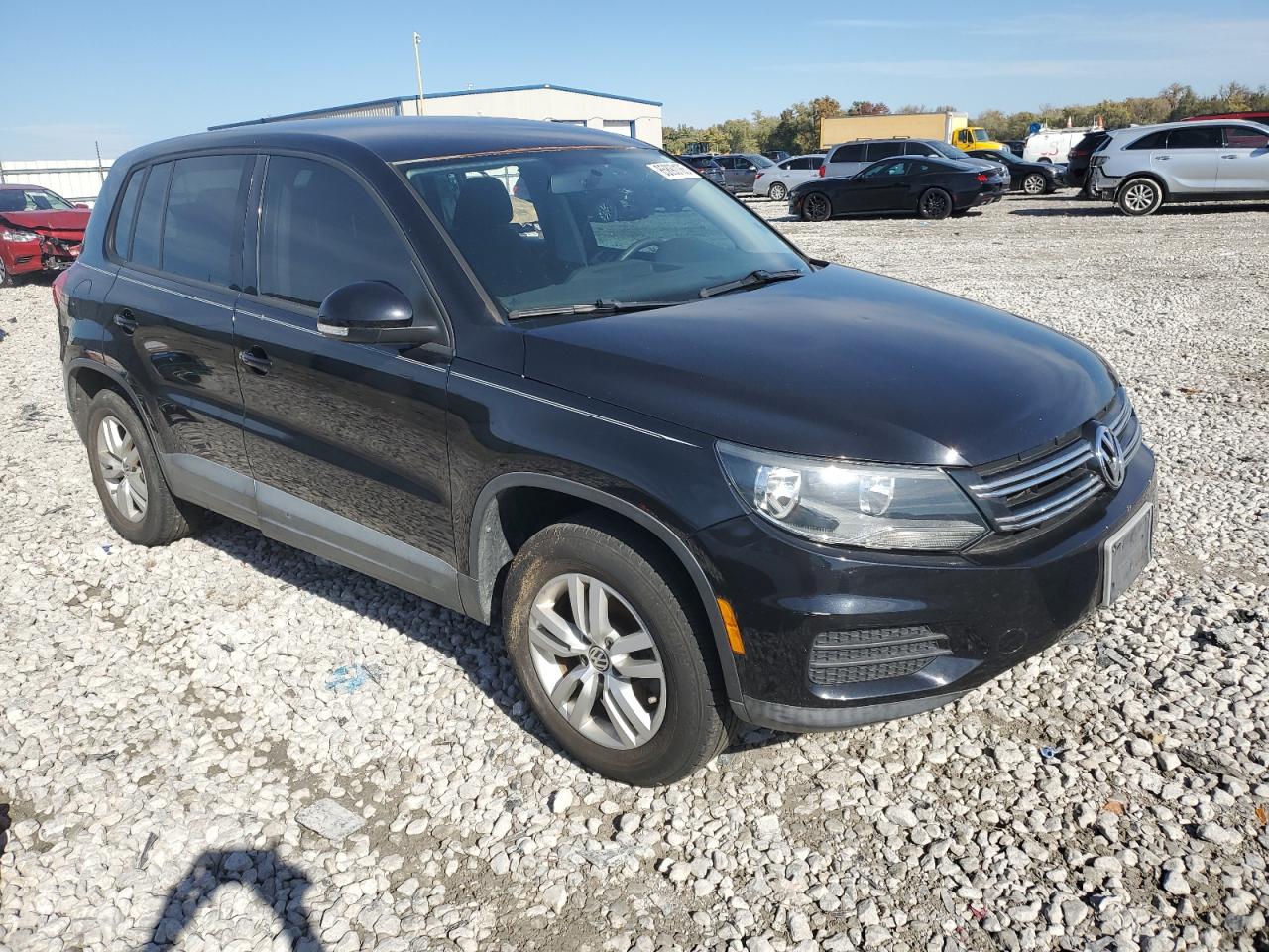 VOLKSWAGEN TIGUAN 2012 — 5
