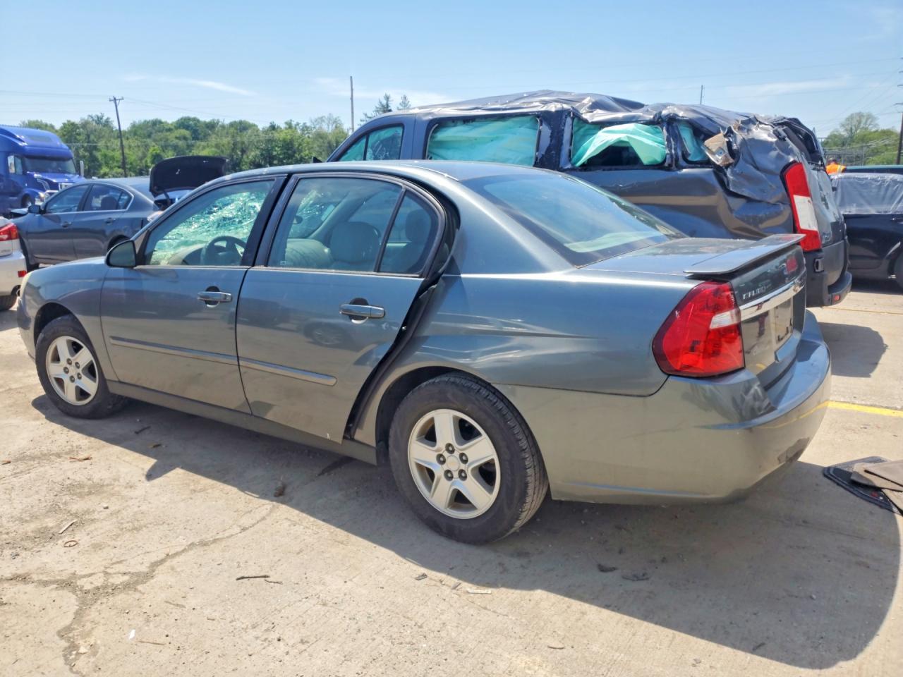 CHEVROLET MALIBU 2005 — 3