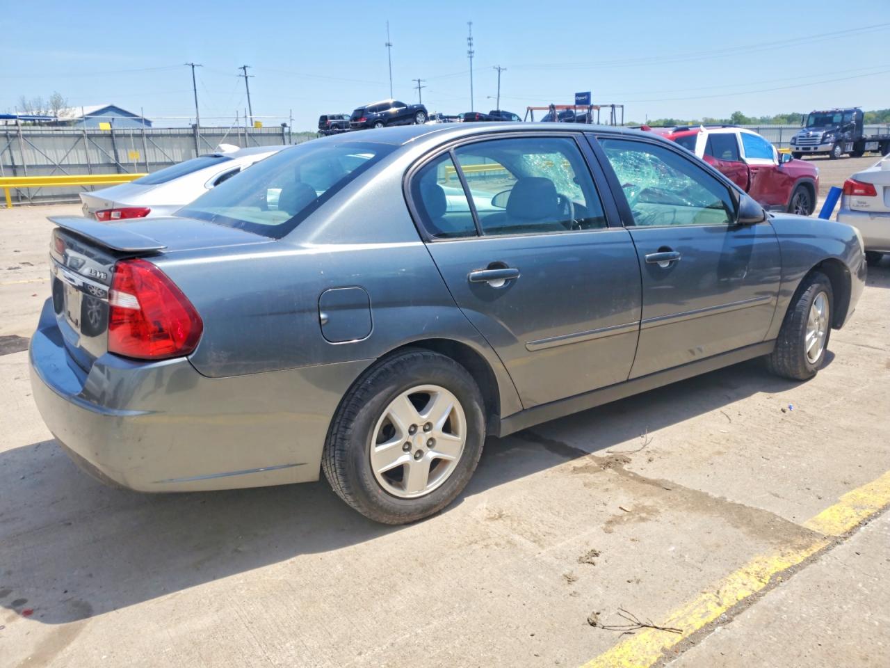 CHEVROLET MALIBU 2005 — 4