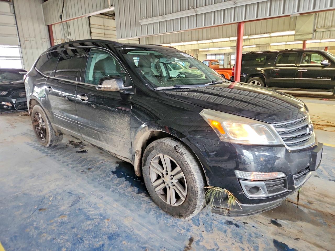 CHEVROLET TRAVERSE 2017 — 5