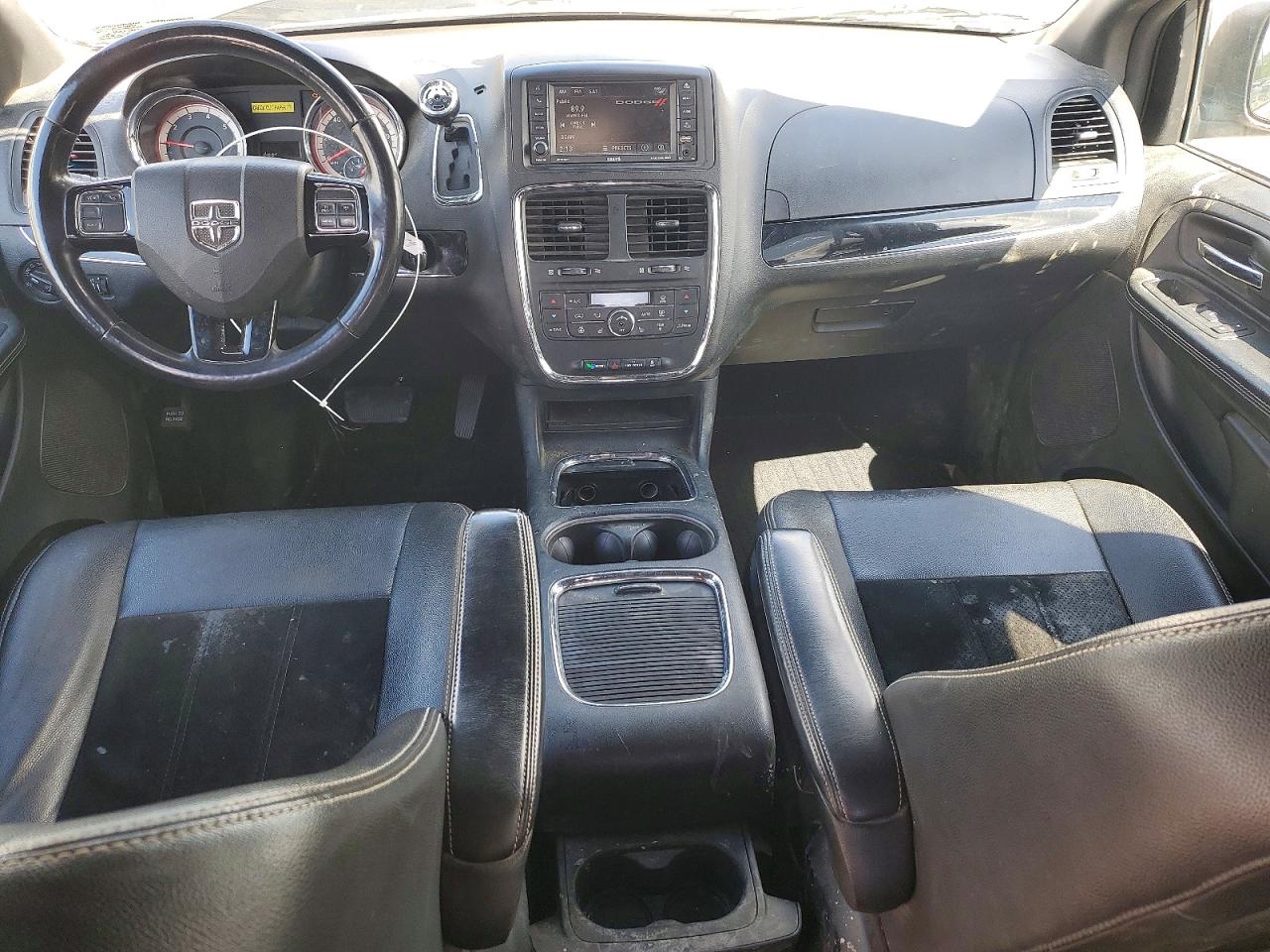 DODGE GRAND CARAVAN 2017 — 9