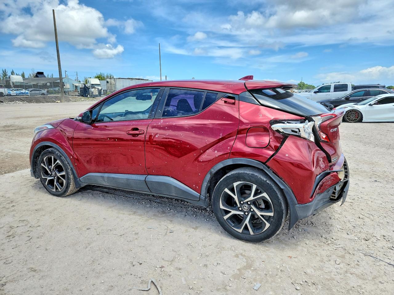 TOYOTA C-HR 2018 — 3