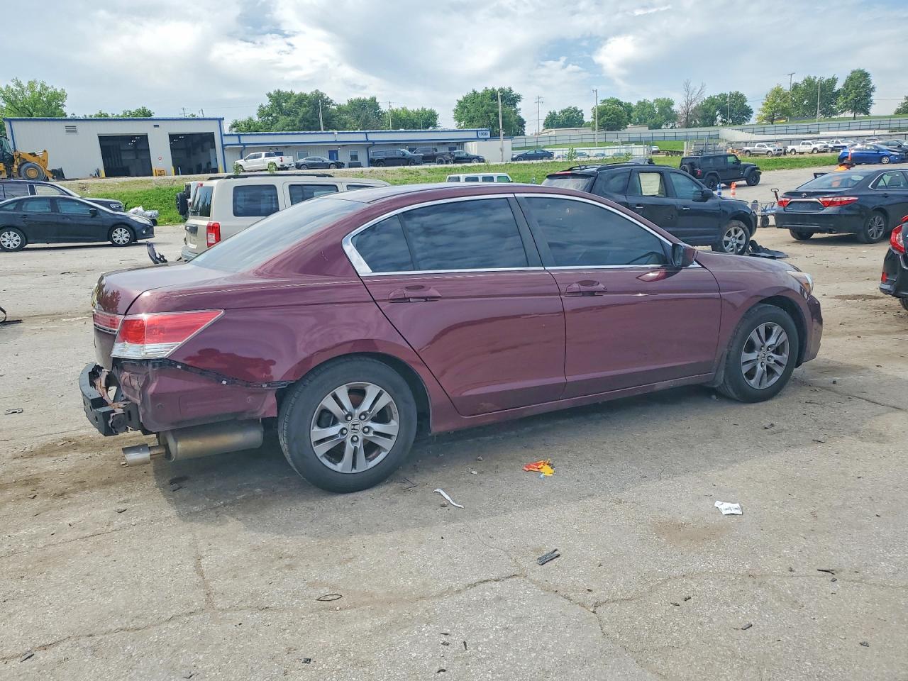 HONDA ACCORD 2012 — 4