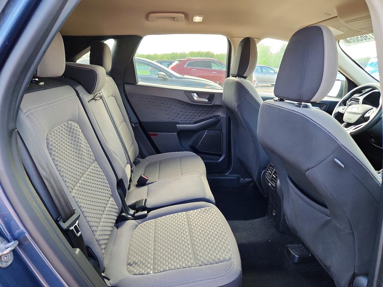 FORD ESCAPE 2020 — 11