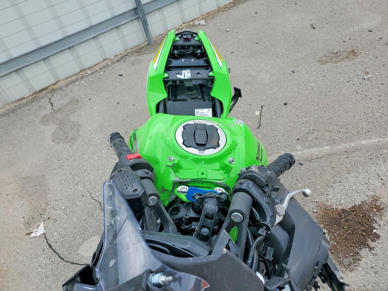 KAWASAKI EX650 2025 — 6