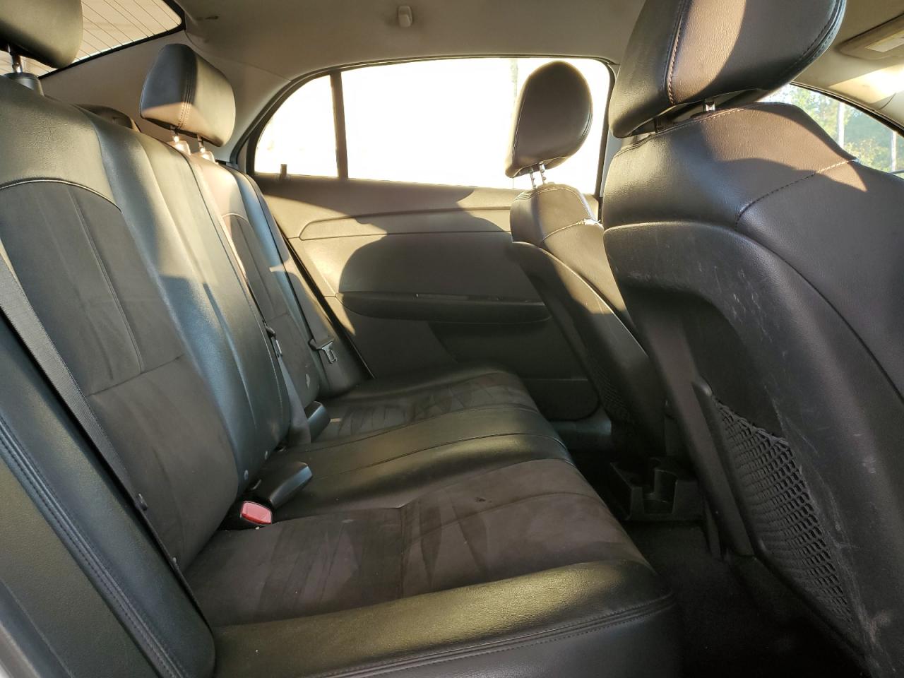 CHEVROLET MALIBU 2LT 2010 — 11