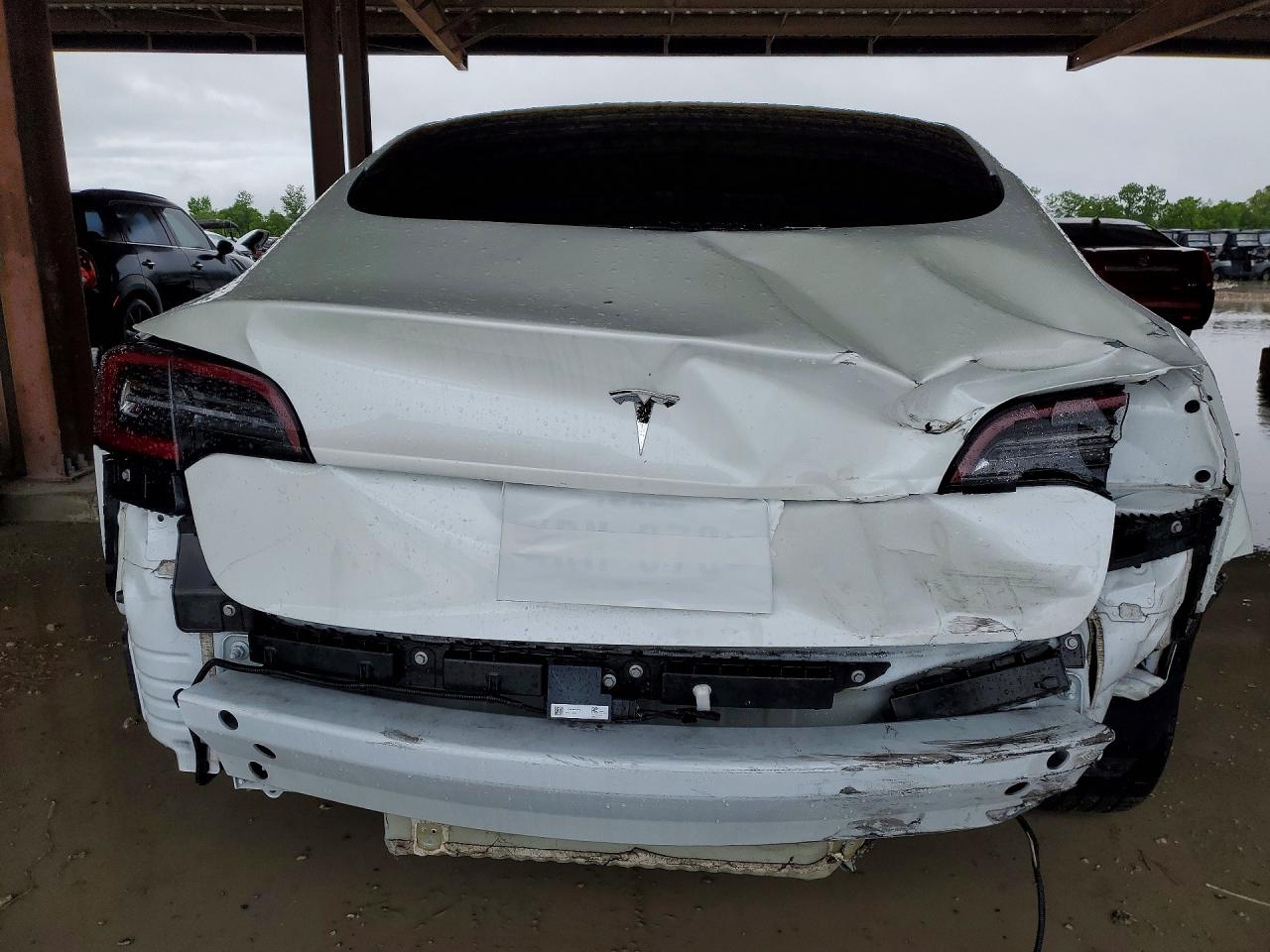 TESLA MODEL 3 2018 — 7