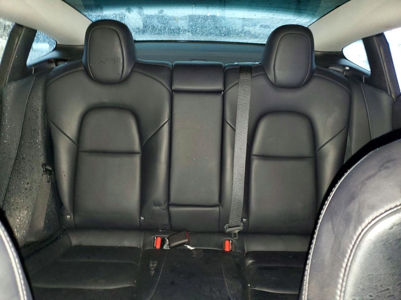 TESLA MODEL 3 2018 — 11