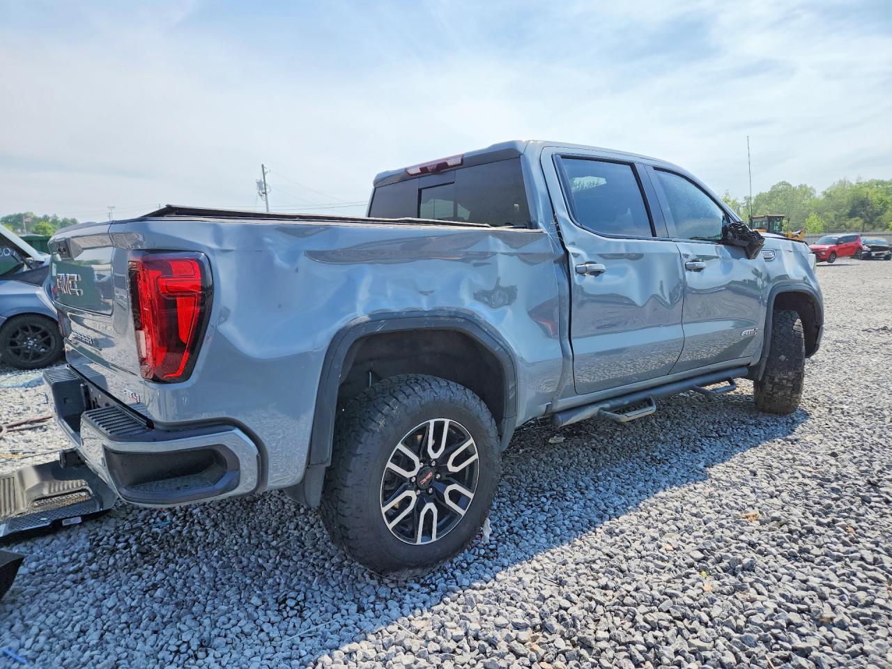 GMC SIERRA 2024 — 4