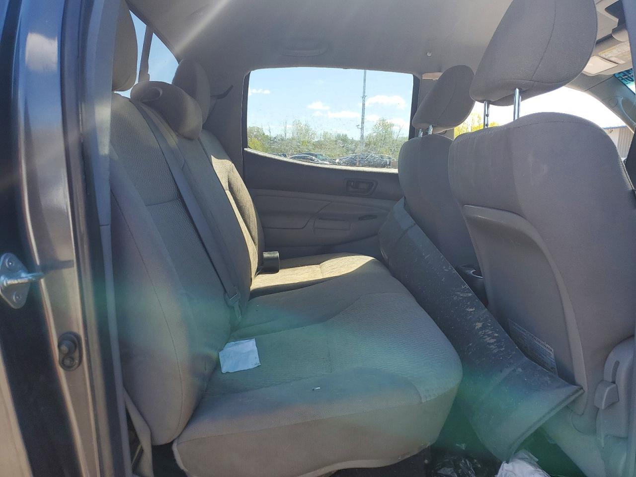 TOYOTA TACOMA 2014 — 11