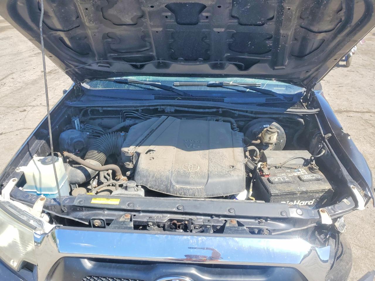 TOYOTA TACOMA 2014 — 12