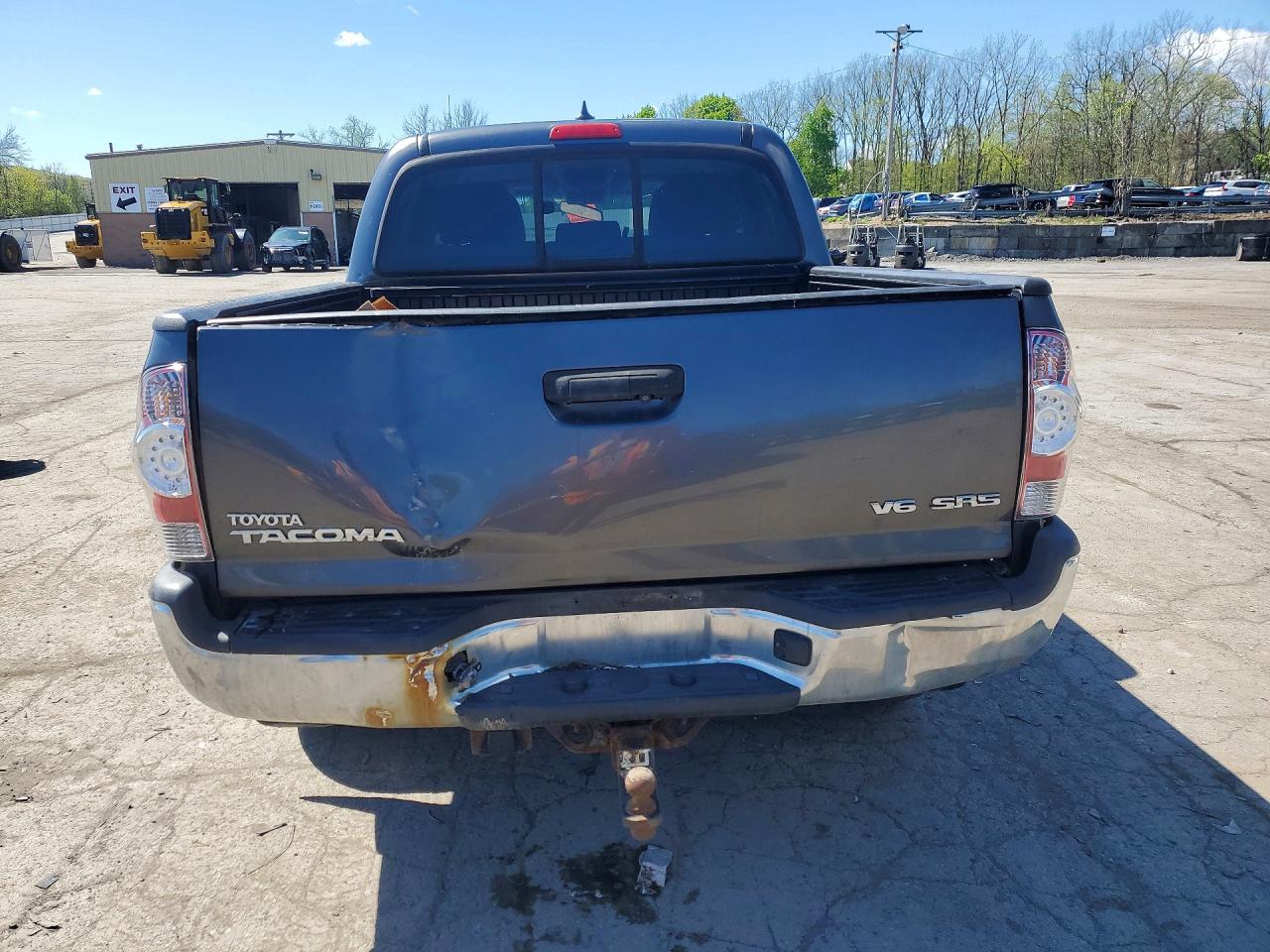 TOYOTA TACOMA 2014 — 7
