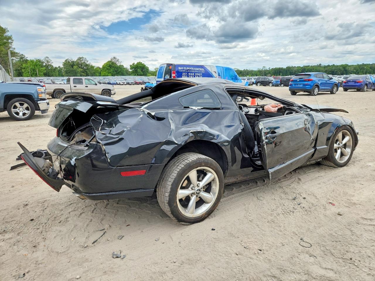 FORD MUSTANG 2006 — 4