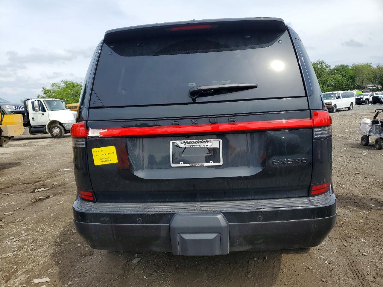 LEXUS GX 2024 — 7