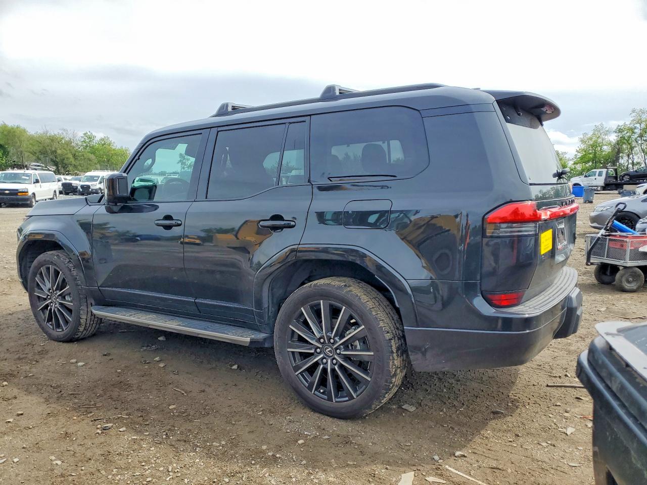 LEXUS GX 2024 — 3