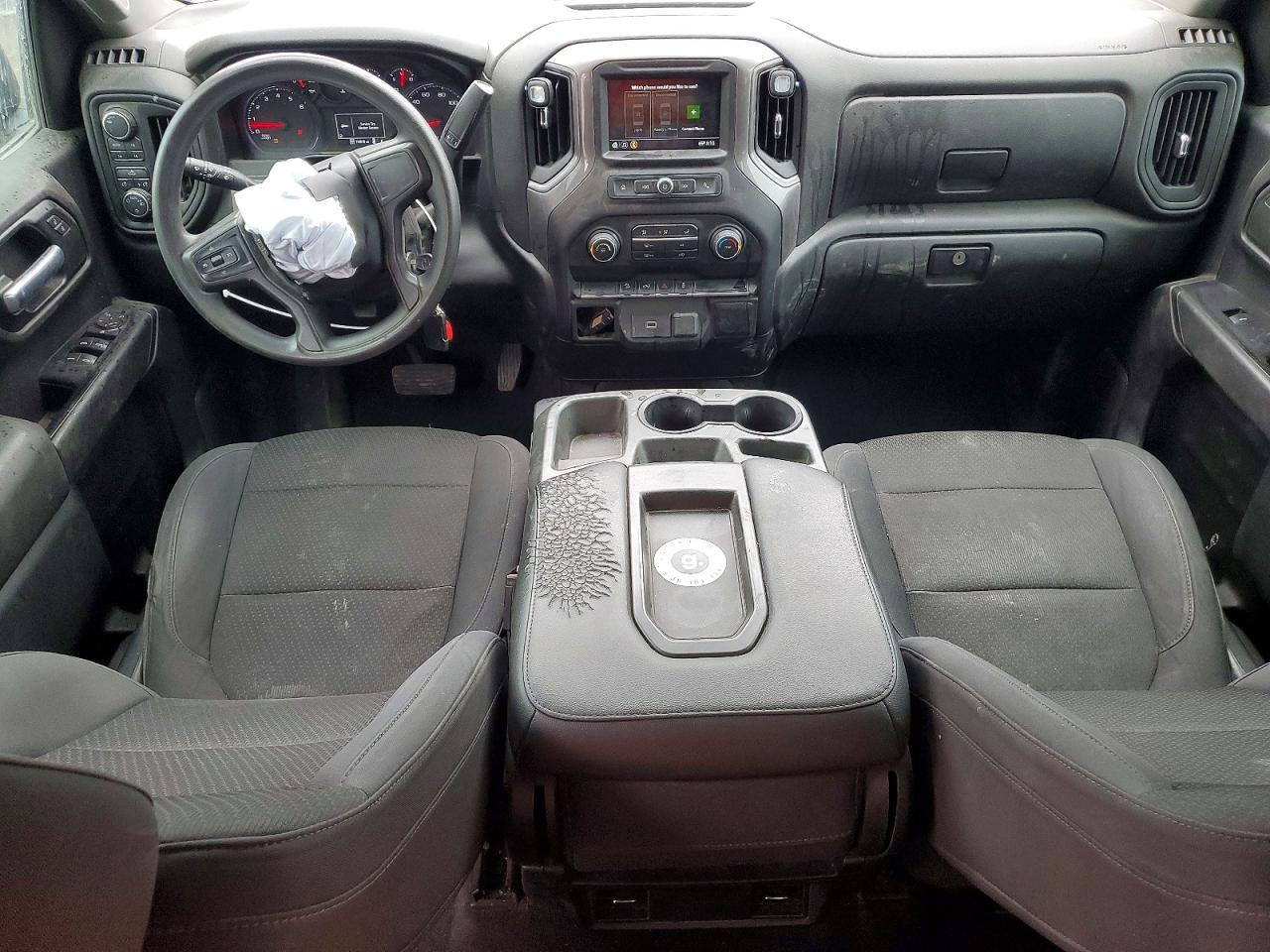 CHEVROLET SILVERADO 2019 — 9