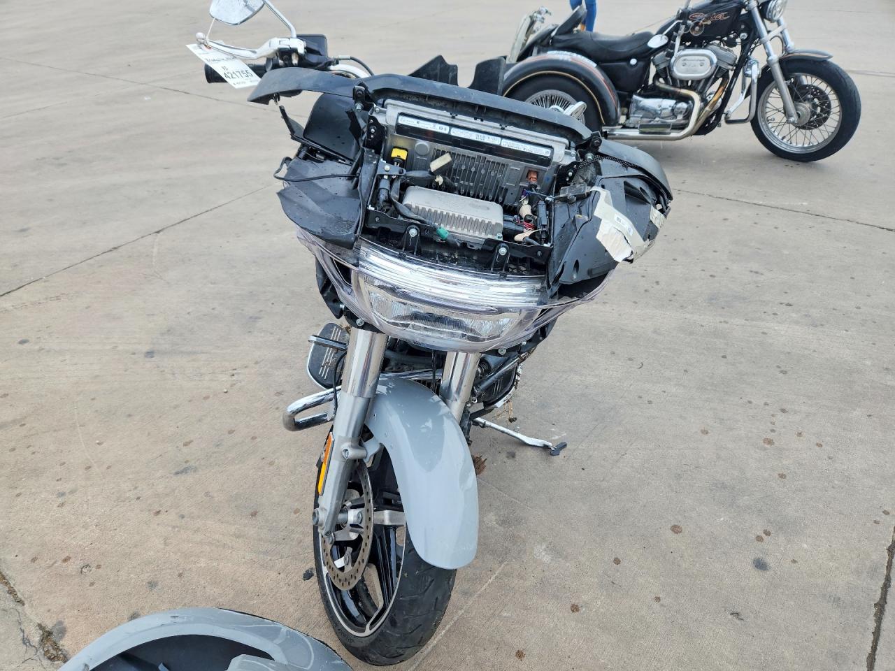 HARLEY-DAVIDSON FLTRX 2024 — 3