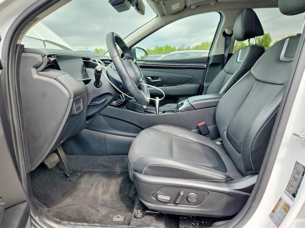 HYUNDAI TUCSON 2022 — 8