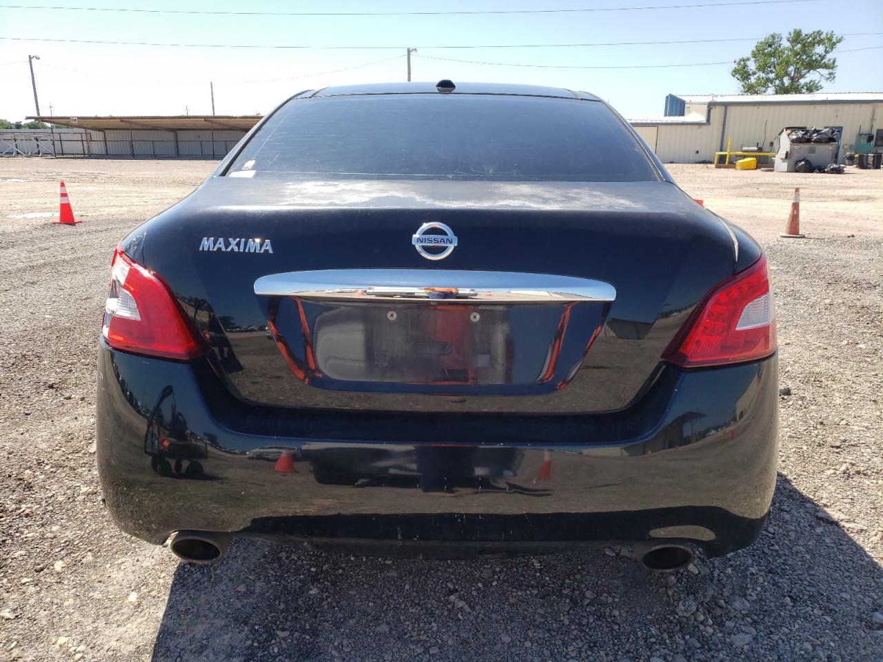 NISSAN MAXIMA 2011 — 7