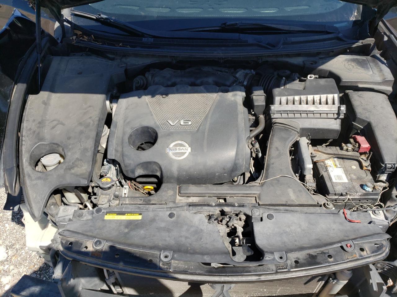 NISSAN MAXIMA 2011 — 12
