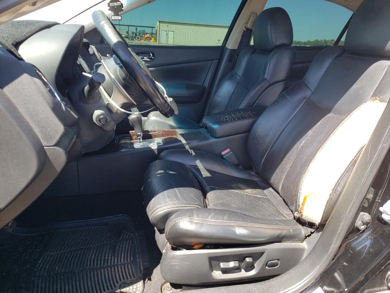 NISSAN MAXIMA 2011 — 8