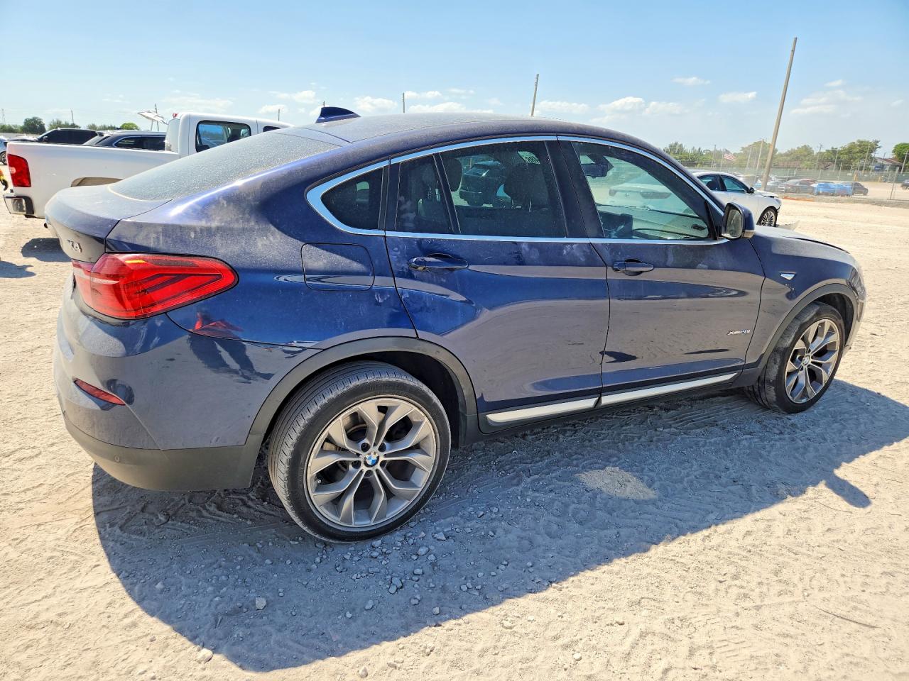 BMW X4 2016 — 4
