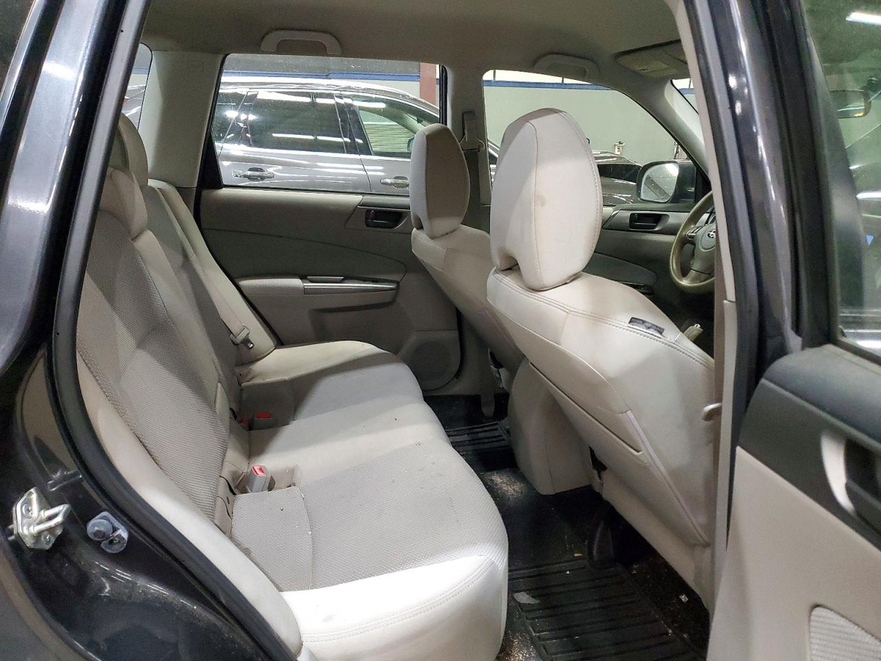 SUBARU FORESTER 2013 — 12