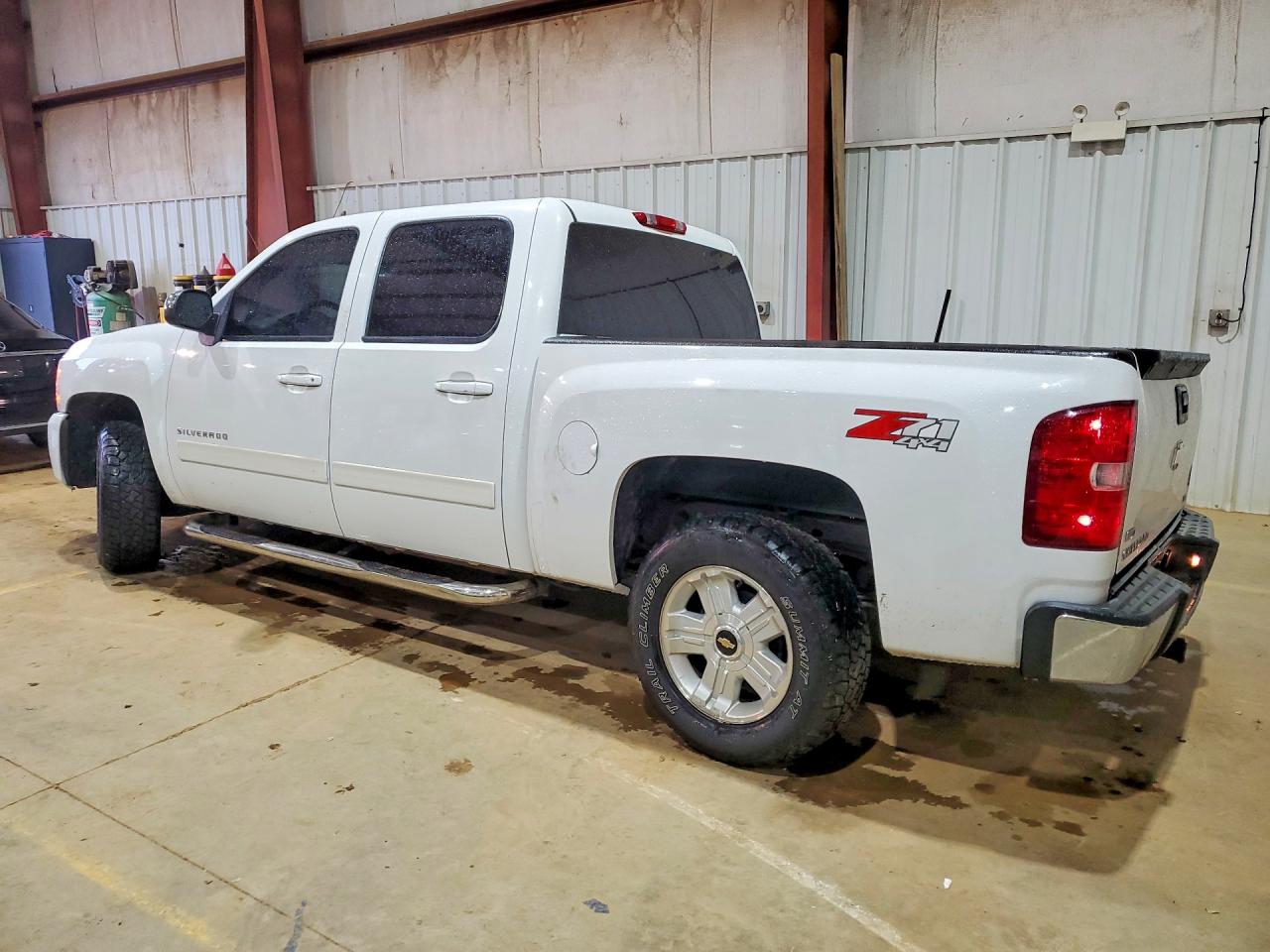 CHEVROLET SILVERADO 2011 — 3