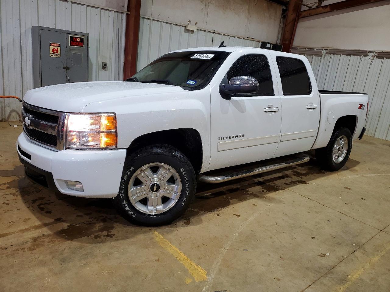 CHEVROLET SILVERADO 2011 — 2