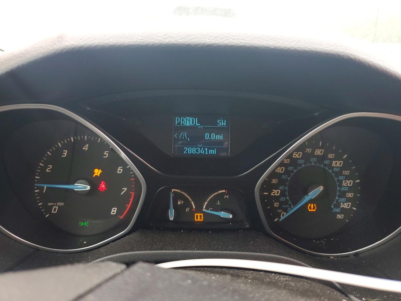 FORD FOCUS 2012 — 10