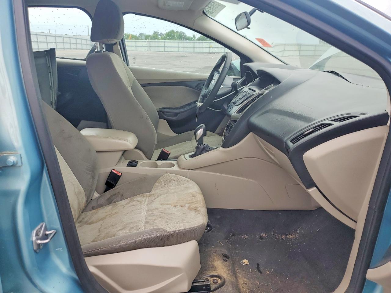 FORD FOCUS 2012 — 8