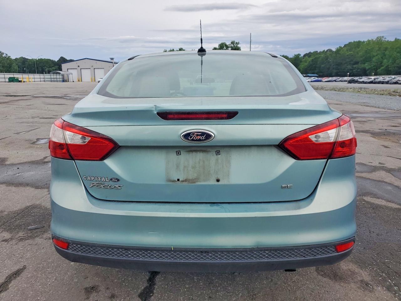 FORD FOCUS 2012 — 7
